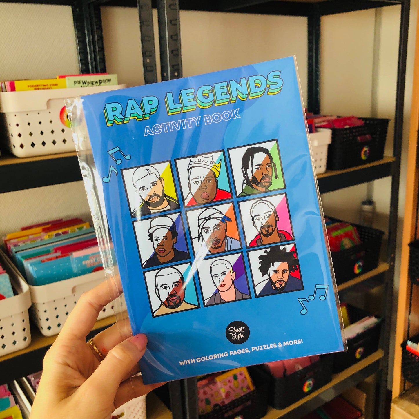 Studio Soph (We Pay Your Import Fees - We Ship DDP) - Rap Legends activiteitenkleurboek