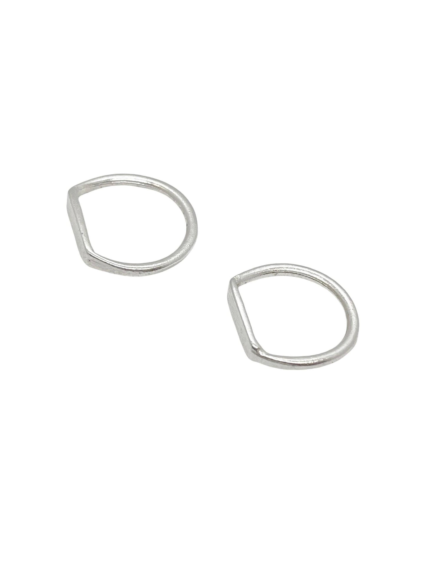 Gloria Mago - Set fijne zilverkleurige ringen 7 micron maat 10-13
