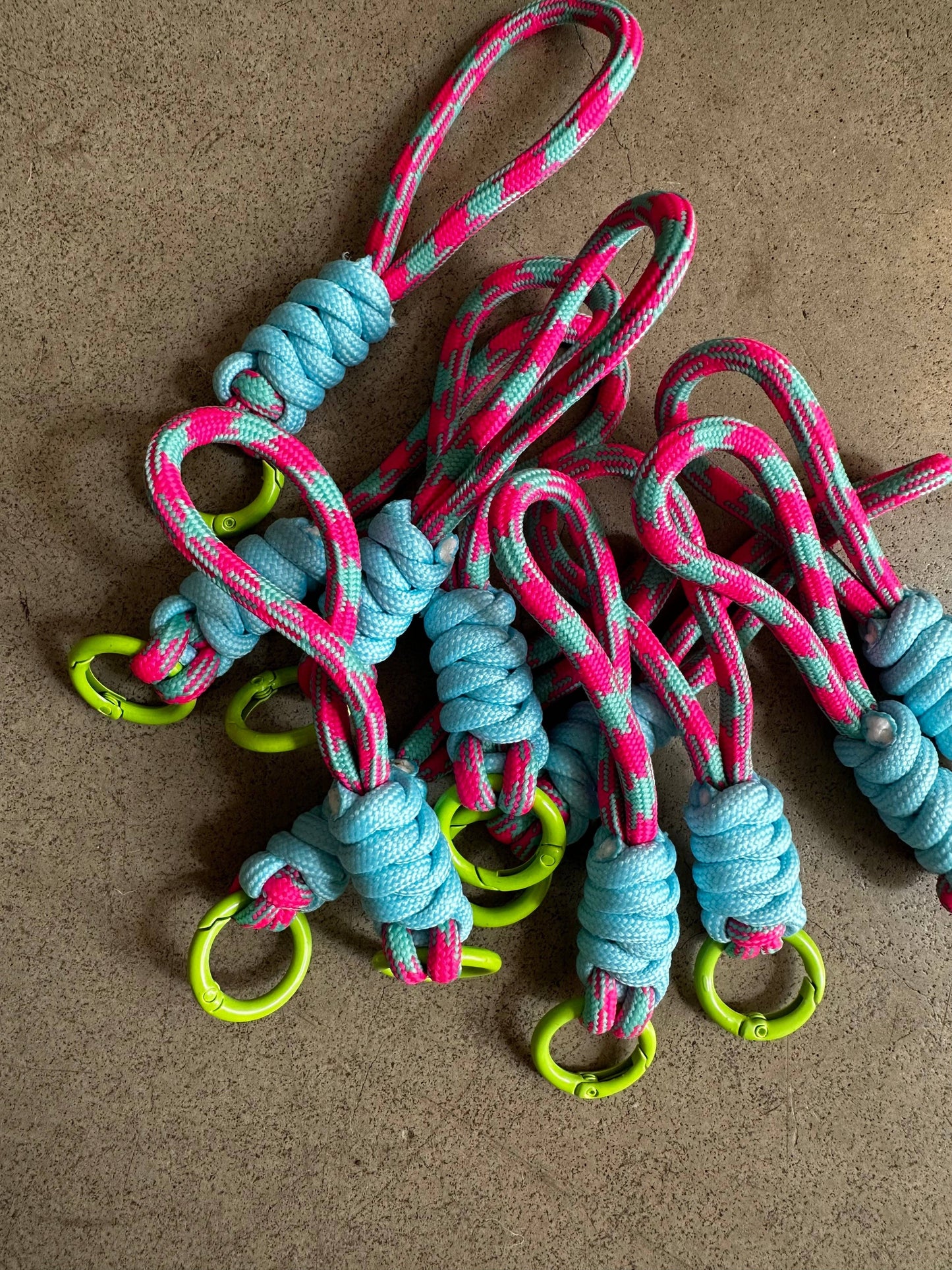 LEY! - Sleutelhanger - blauw-roze