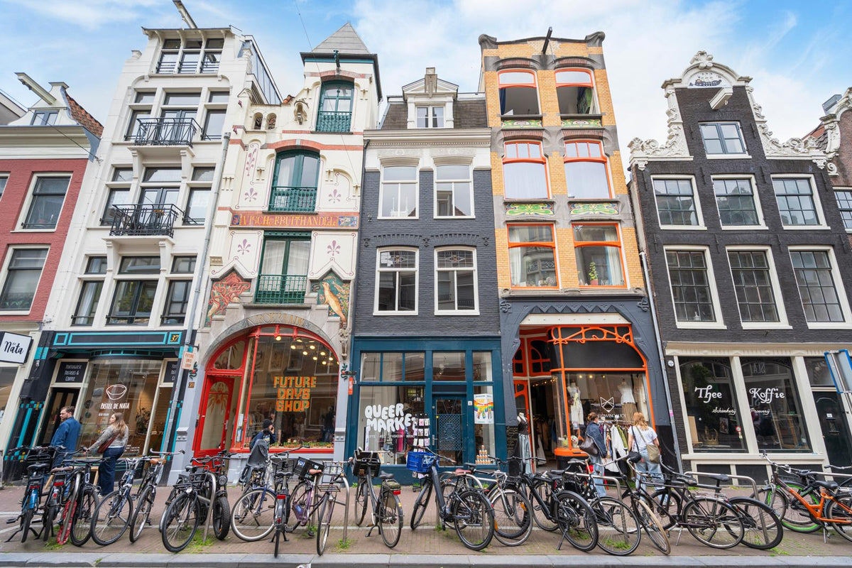 Queer Bookstore Amsterdam | The Best LGBTQ Books
