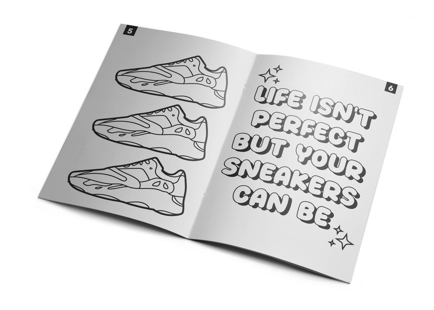 Studio Soph (We Pay Your Import Fees - We Ship DDP) - Sneaker activiteitenboek