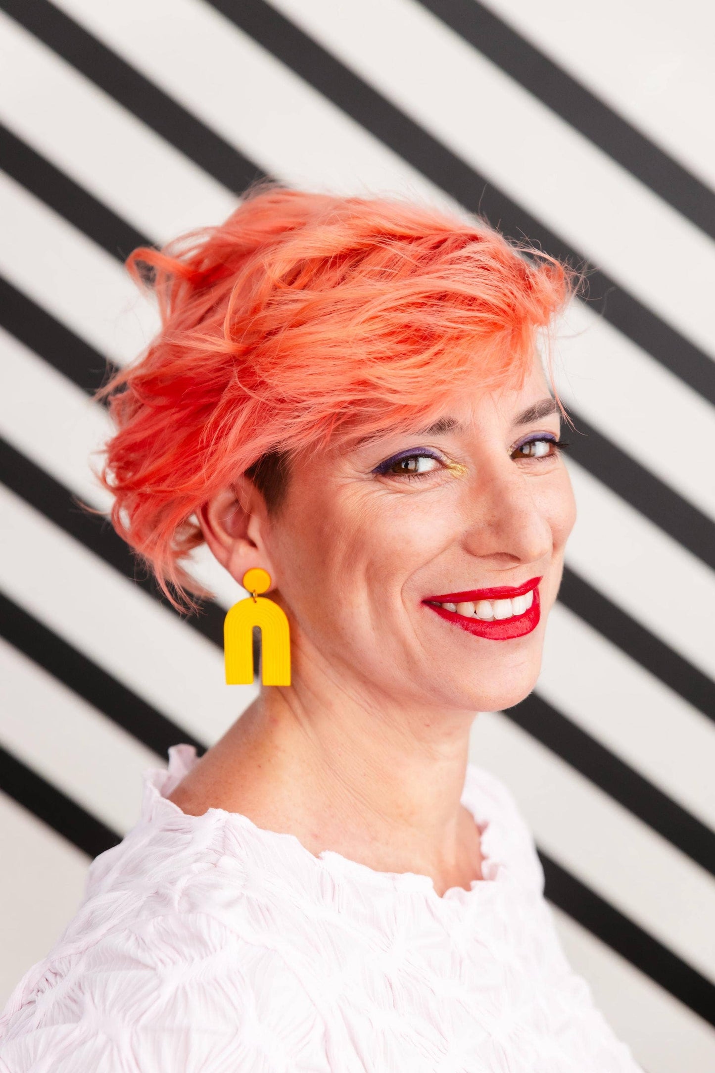 Mono - Handgemaakte Polymeer Klei Oorbellen In Art Deco Stijl: Roze