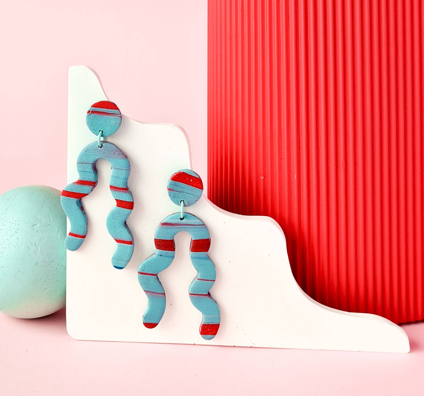 Mono - Mintgroene, rode en roze handgemaakte oorbellen van polymer klei: 2