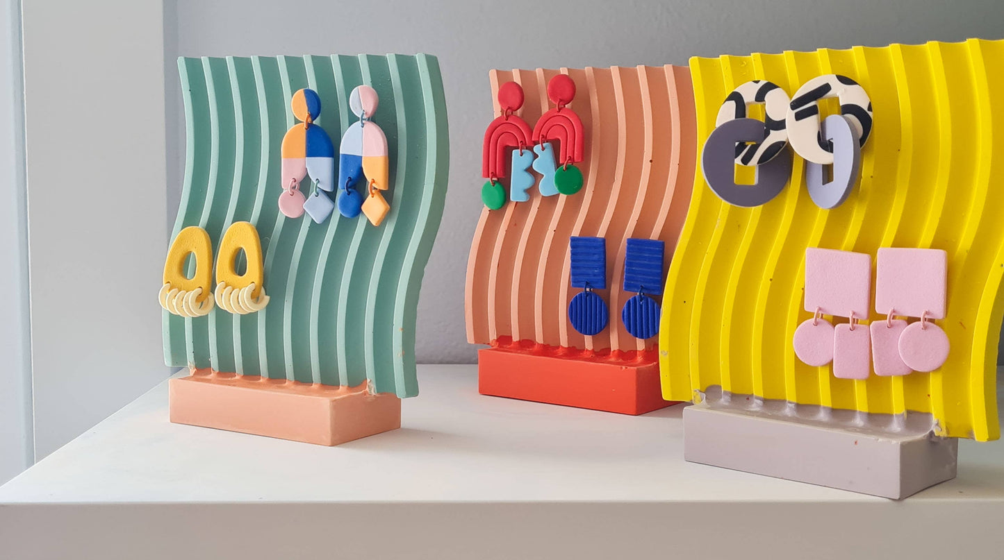 Mono - Oorbellen presentatie standaards voor Mono oorbellen