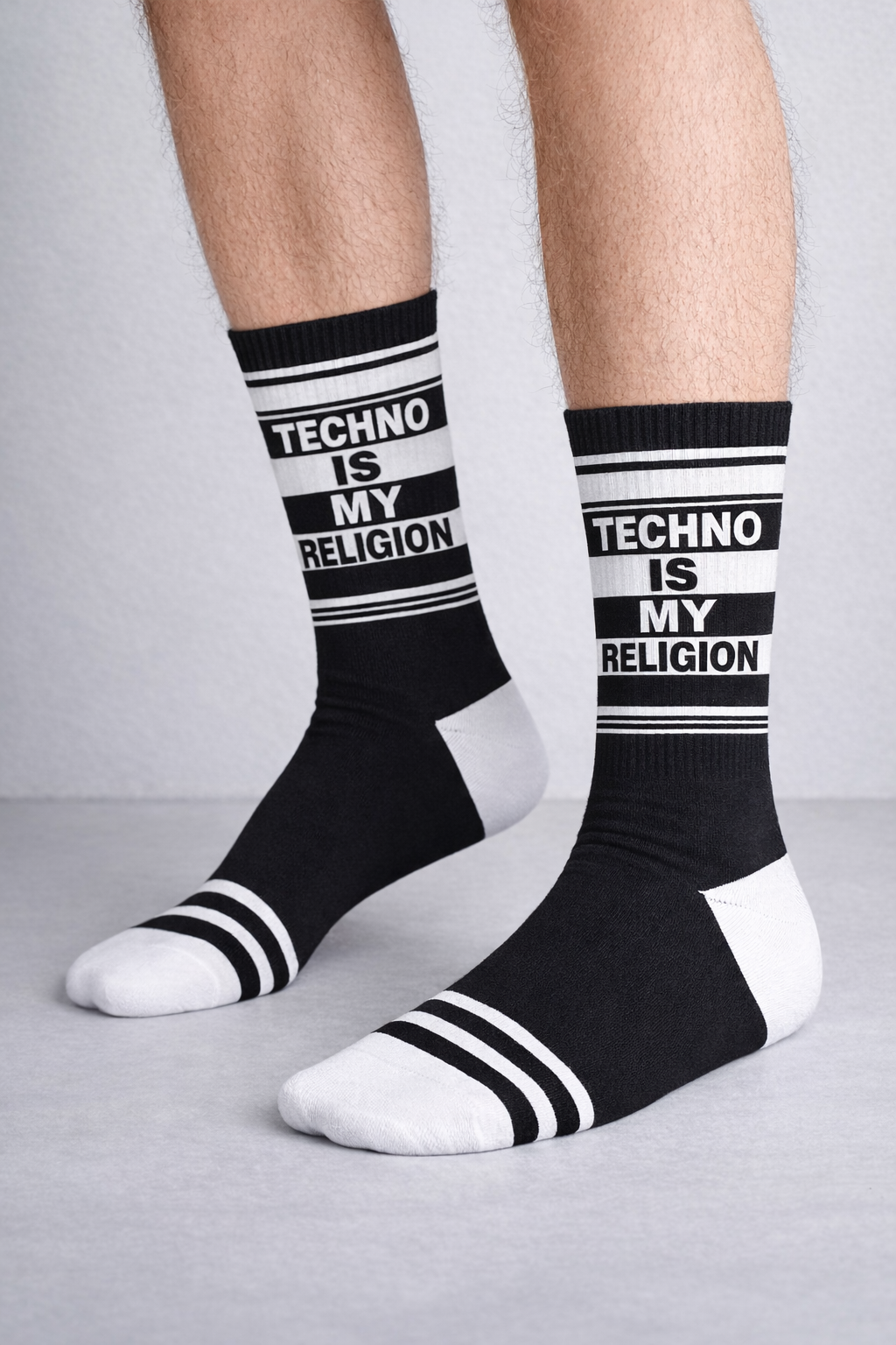 That Gay Creation - Techno Is My Religion Queer Unisex Rave Sokken