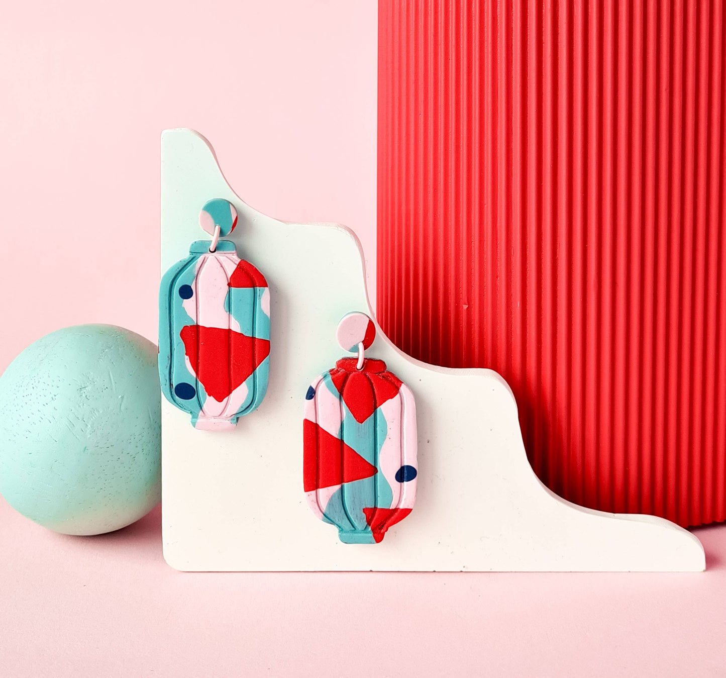 Mono - Mintgroene, rode en roze handgemaakte oorbellen van polymer klei: 2