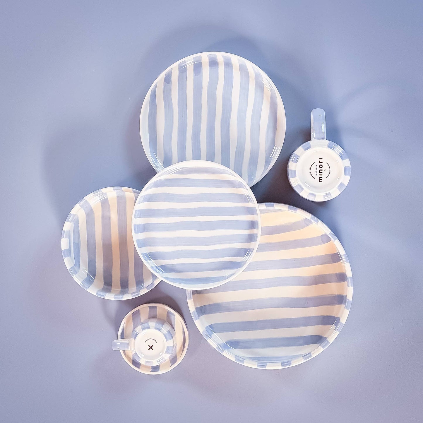 Magazin Minori - Schaal groot Stripes - morning azzurro