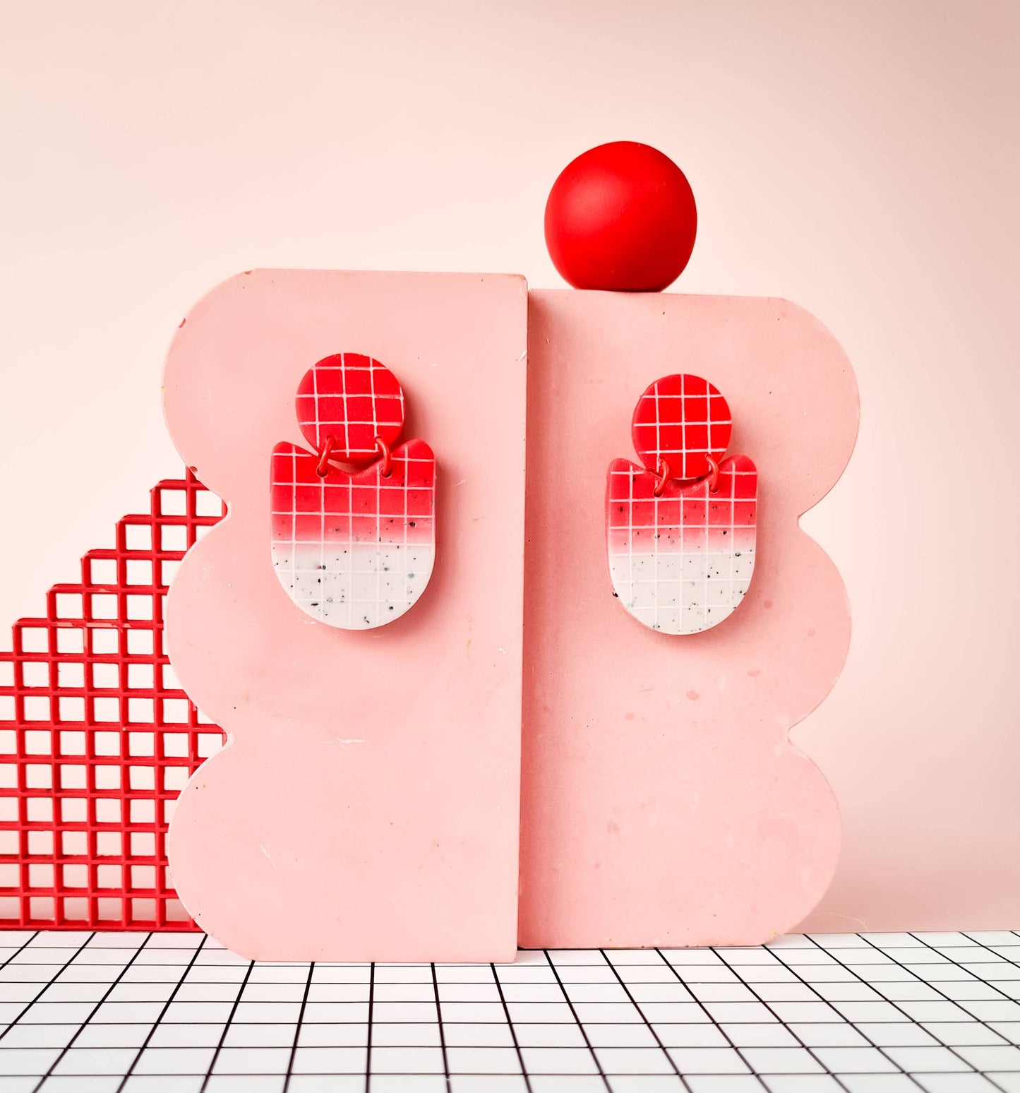 Mono - Handgemaakte rode en roze oorbellen van polymeerklei, 3 stijlen: 1