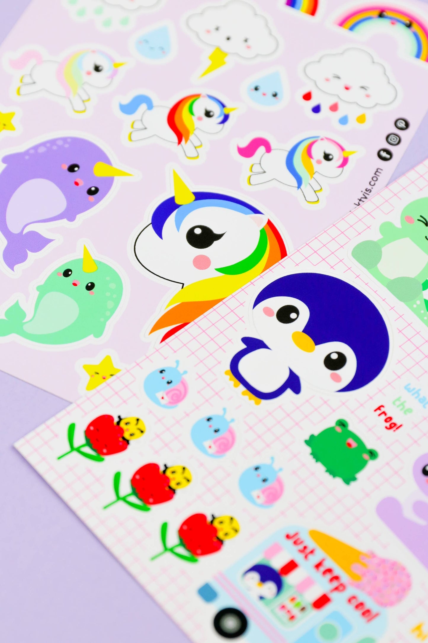 Studio Inktvis B.V. - Stickervel Penguin en Ice Cream Truck