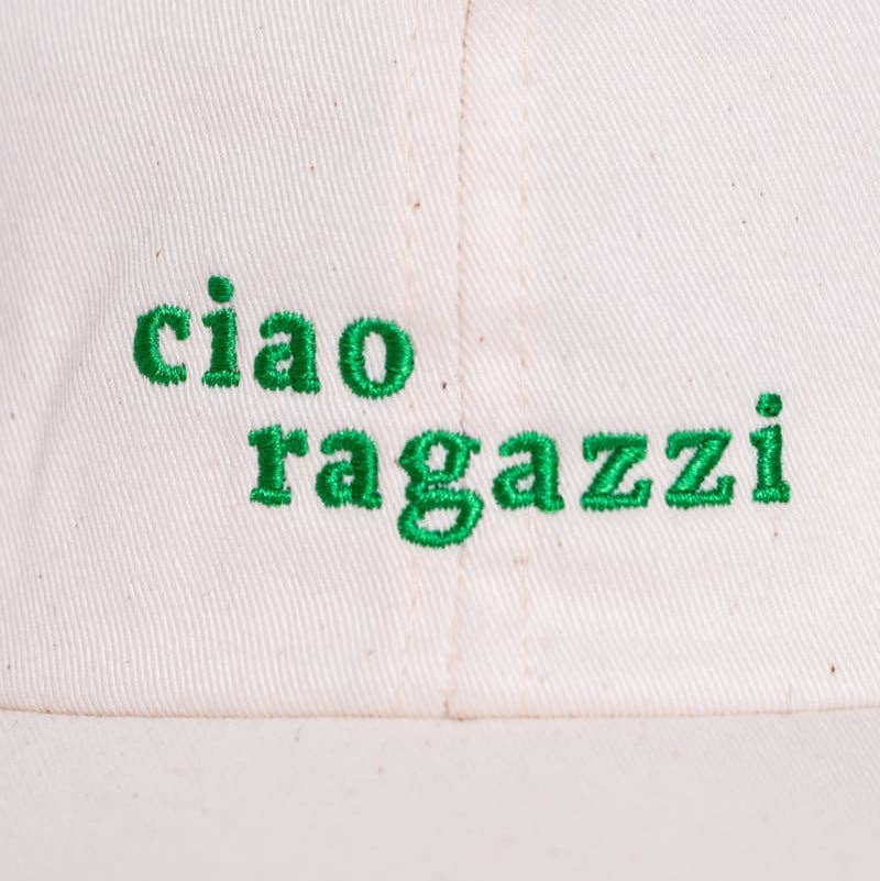 arrel - responsible apparel - Ciao ragazzi premium dad cap - beige en groen