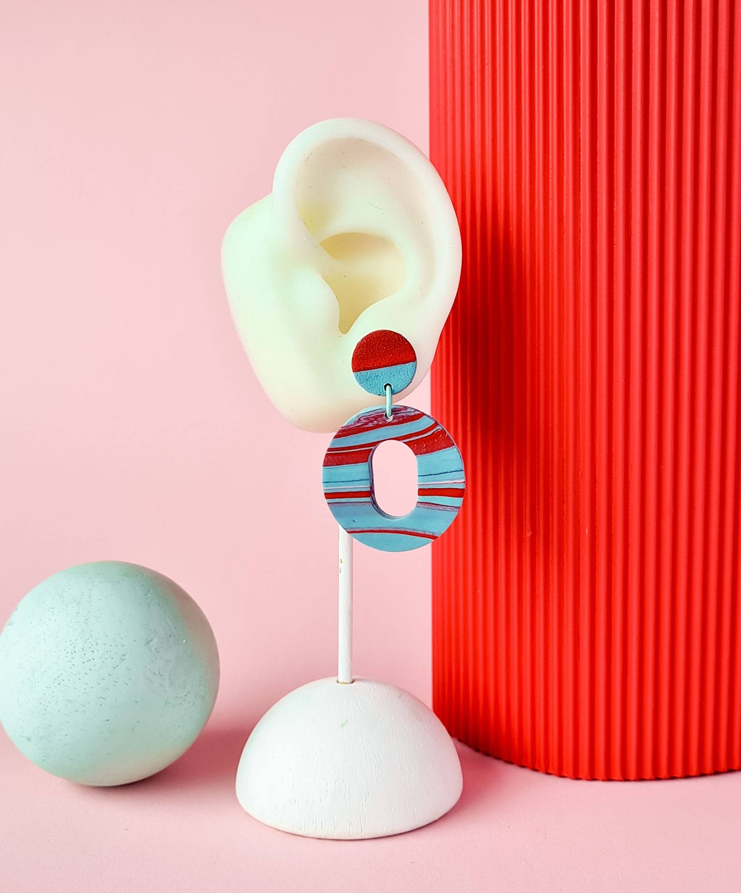 Mono - Mintgroene, rode en roze handgemaakte oorbellen van polymer klei: 2