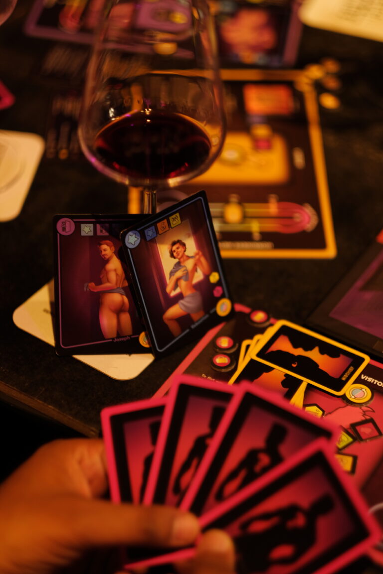 Gay Sauna the boardgame