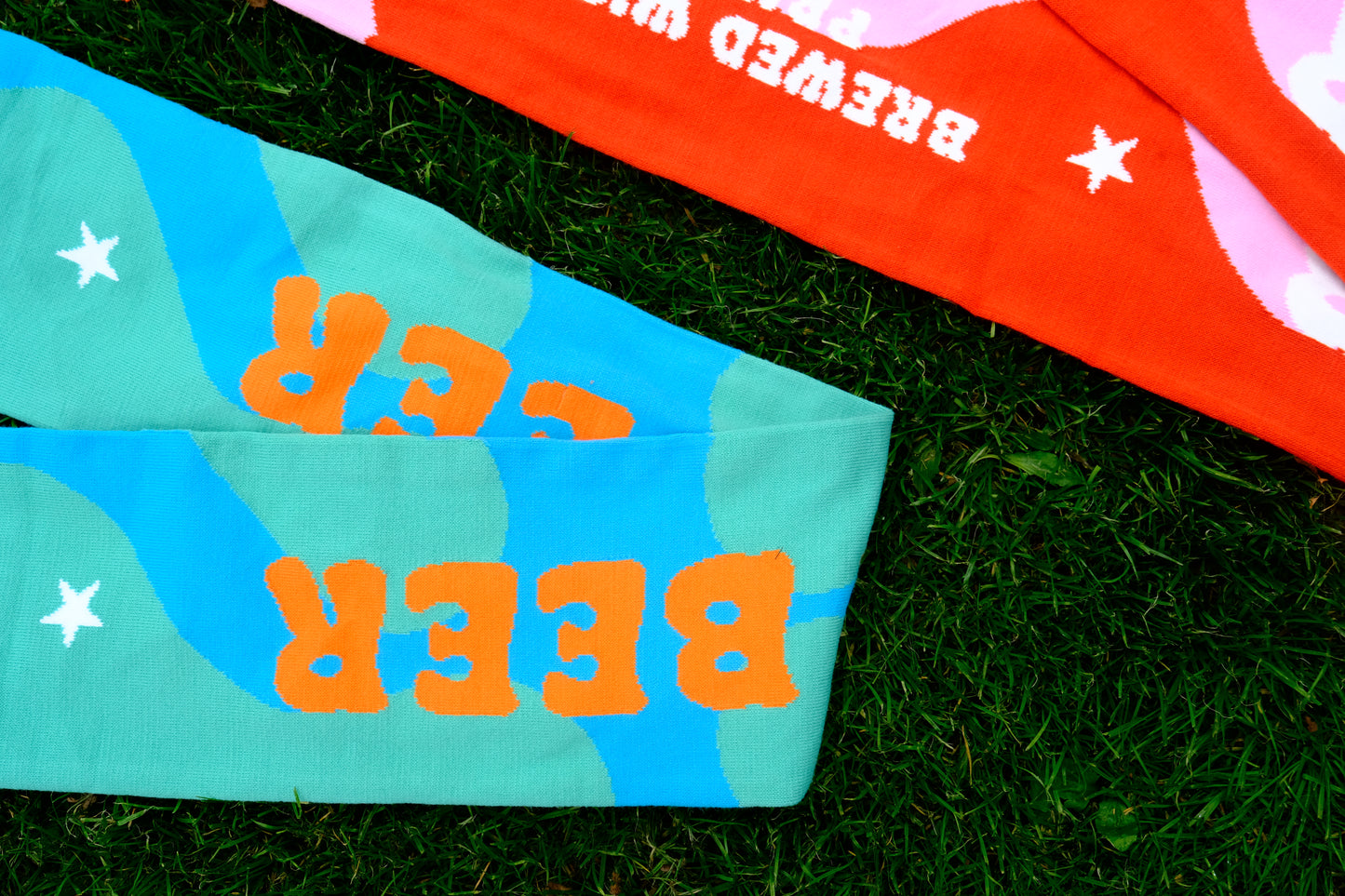 Queer Beer Scarf - green blue
