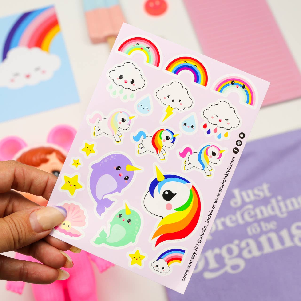 Studio Inktvis B.V. - Stickervel unicorn, narwal en regenboog