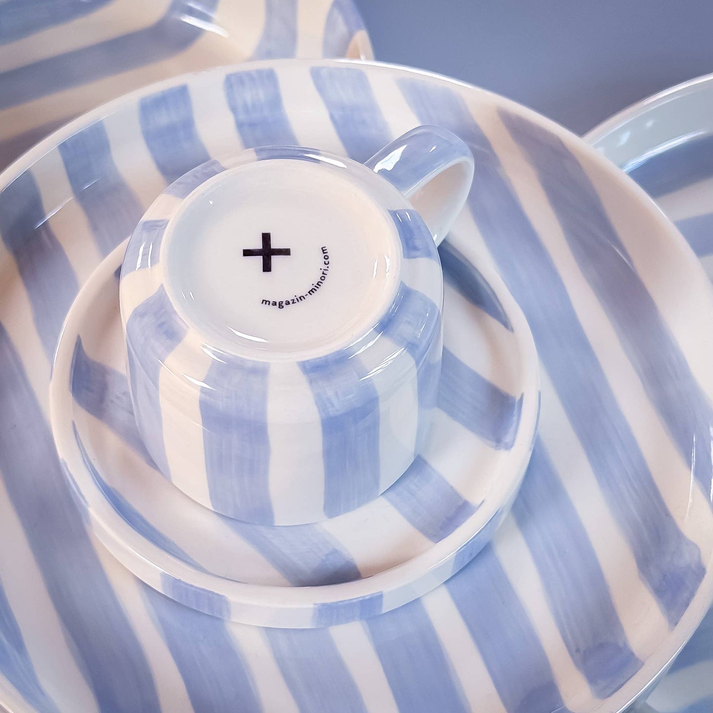 Magazin Minori - Teller klein Stripes - morning azzurro