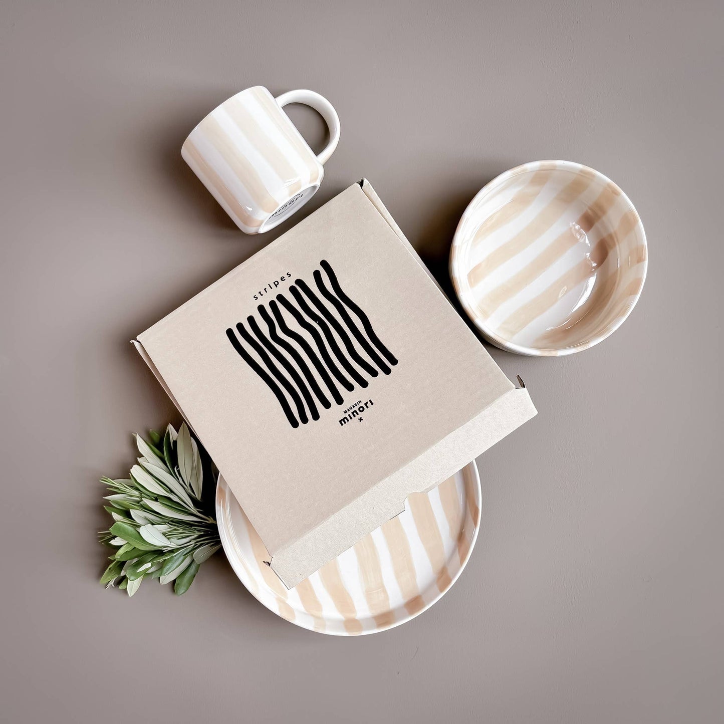 Magazin Minori - Teller Stripes - boho beige keramiek