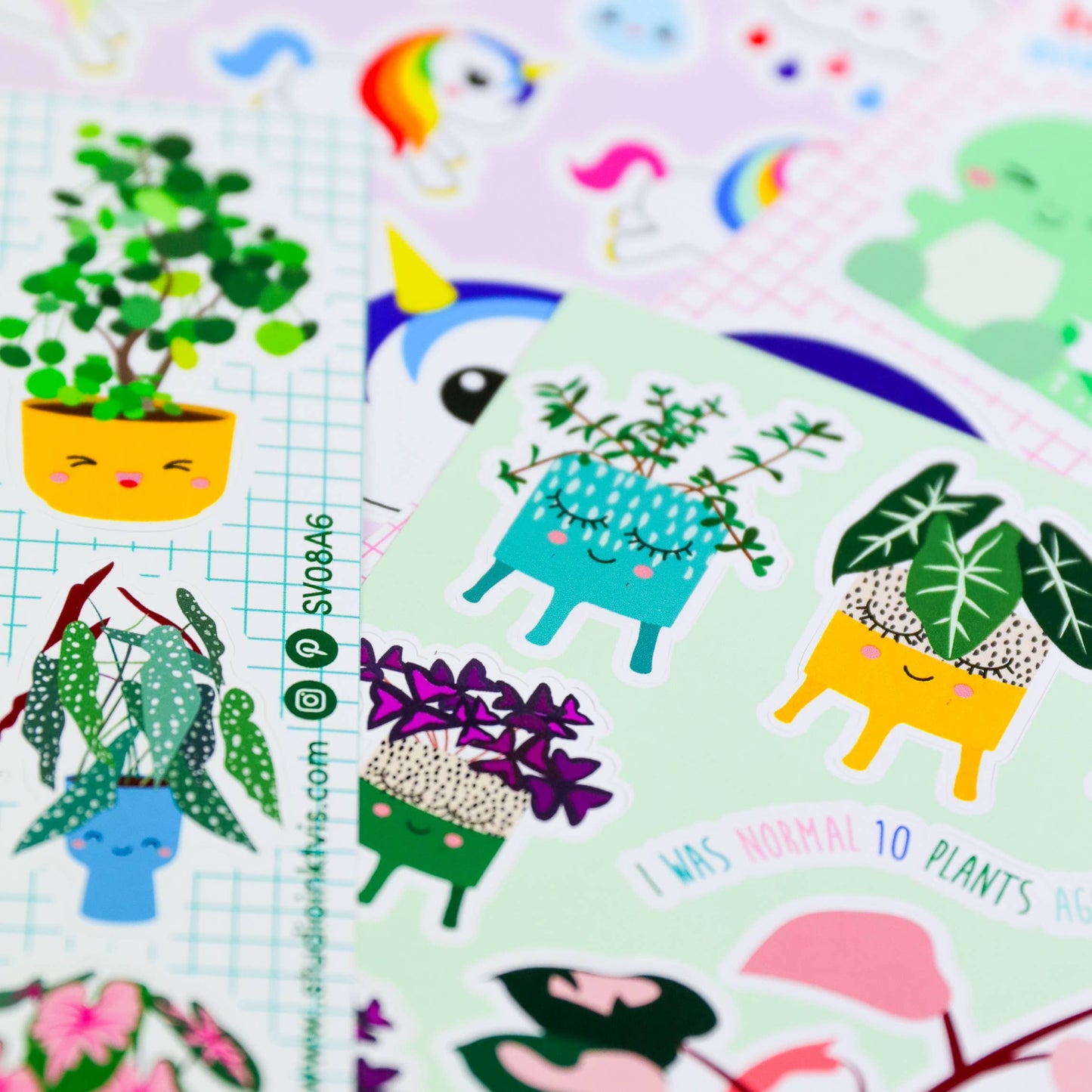 Studio Inktvis B.V. - Stickervel Planten met Pink Princess, Monstera en Pilea