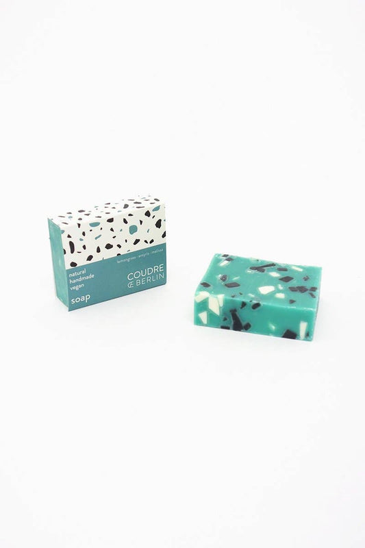Coudre Berlin – Handmade Natural Soap with Green Stone Pattern