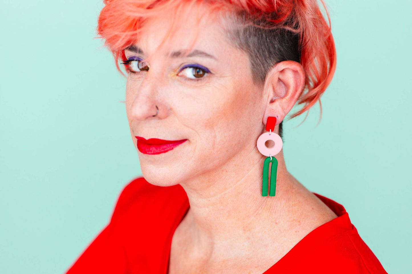 Mono - Memphis stijl geometrische oorbellen van gekleide klei: Geel-Roze-Rood