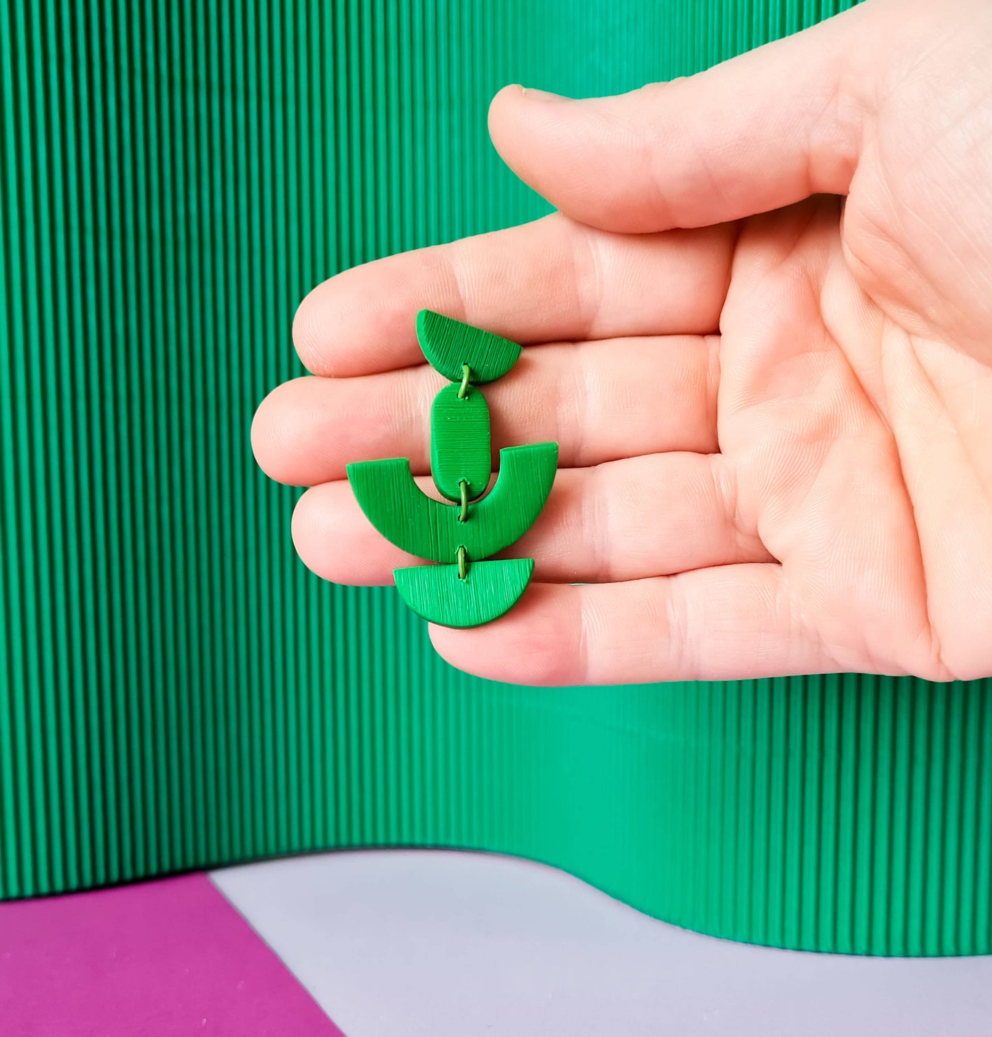Mono - Handgemaakte oorbellen van polymeerklei | 3 kleuren: Groen