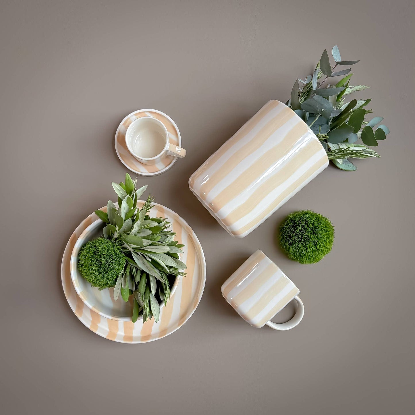 Magazin Minori - Teller Stripes - boho beige keramiek