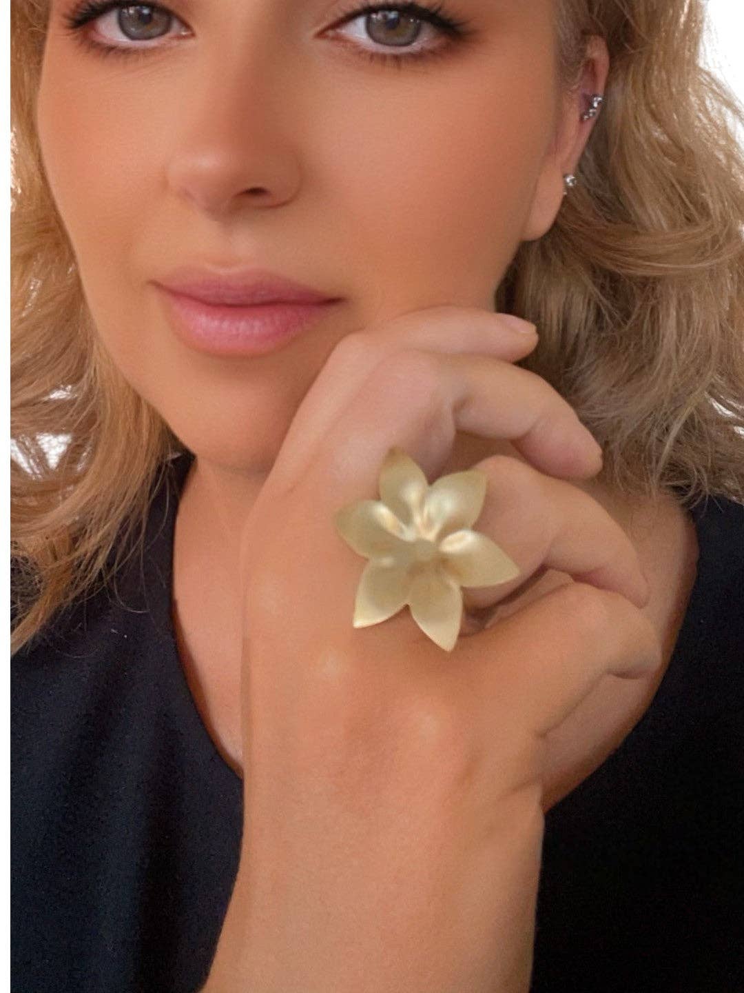 Gloria Mago - Messingring met 3D-bloem, 10 µ zilver of verguld: Plateado