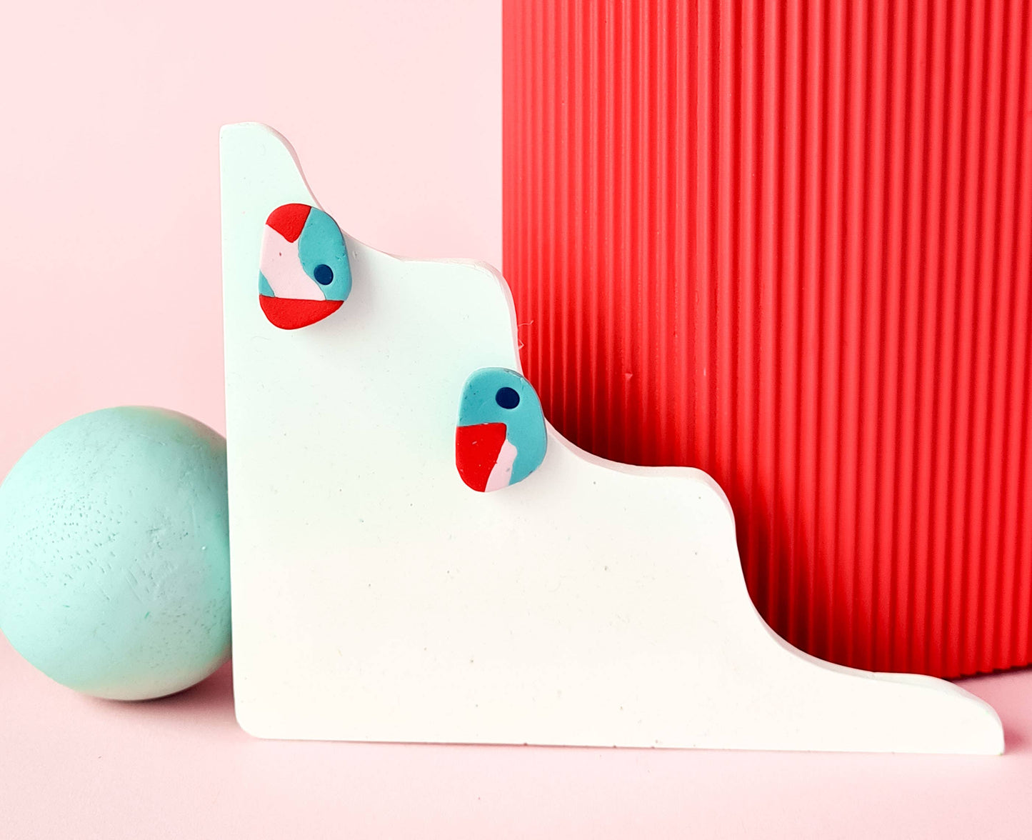 Mono - Mintgroene, rode en roze handgemaakte oorbellen van polymer klei: 2