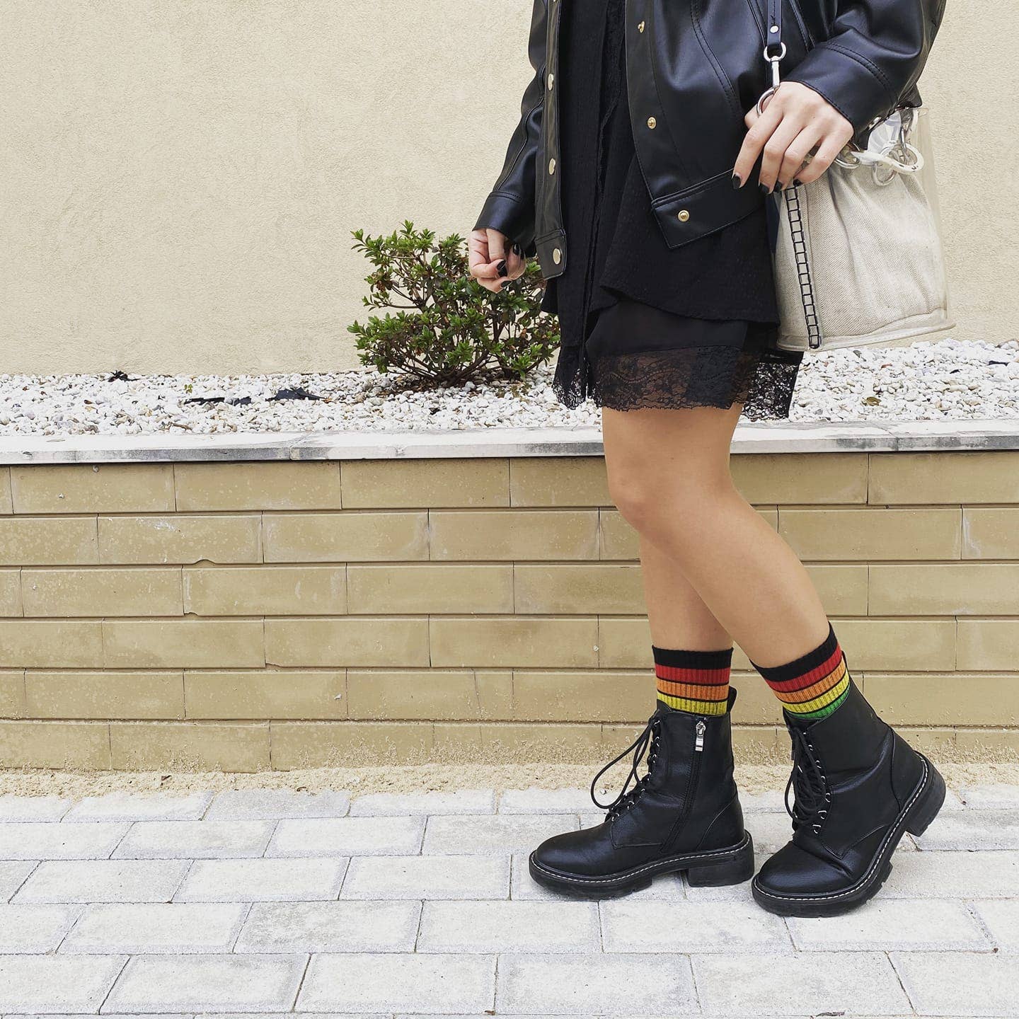 PEGADA SOCKS - ZWARTE GESTREEPTE SOKKEN